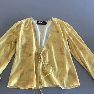 Realisation par yellow wrap blouse